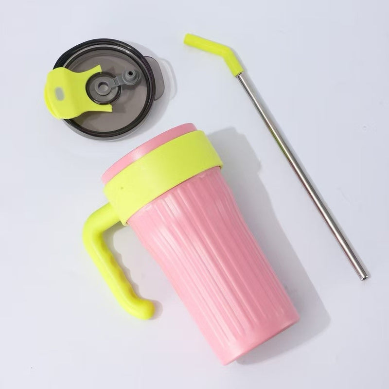 Copo térmico 800ML para cerveja refrigerante ou água com canudo tampa hermética e acabamento em pintura